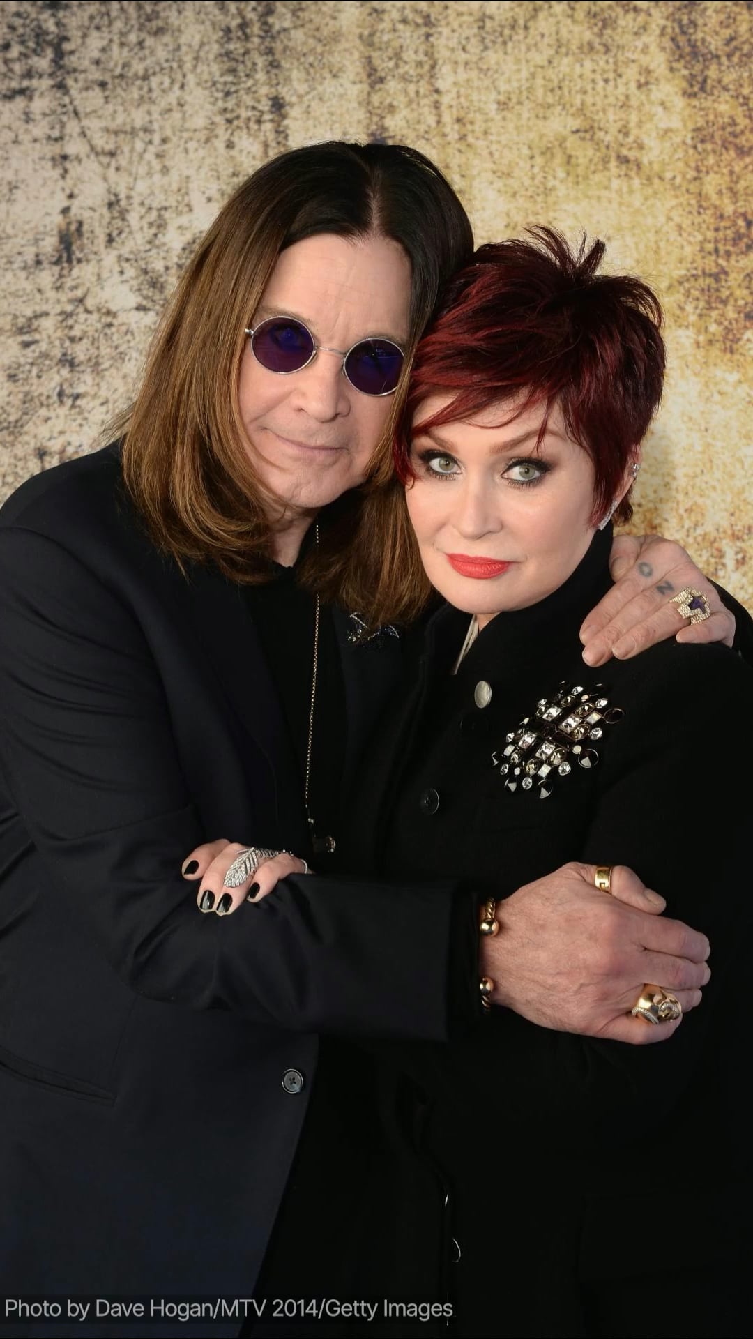 Sharon Osbourne Critica El Lanzamiento Previsto De Las Primeras Cintas De Black Sabbath...