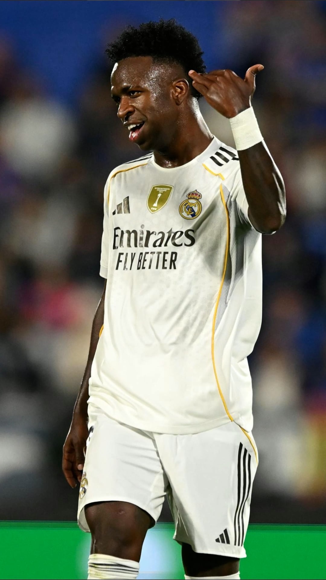 Un Jugador Del Getafe Critica A Vinícius Jr.: "Debería Aprender De Mbappé"...