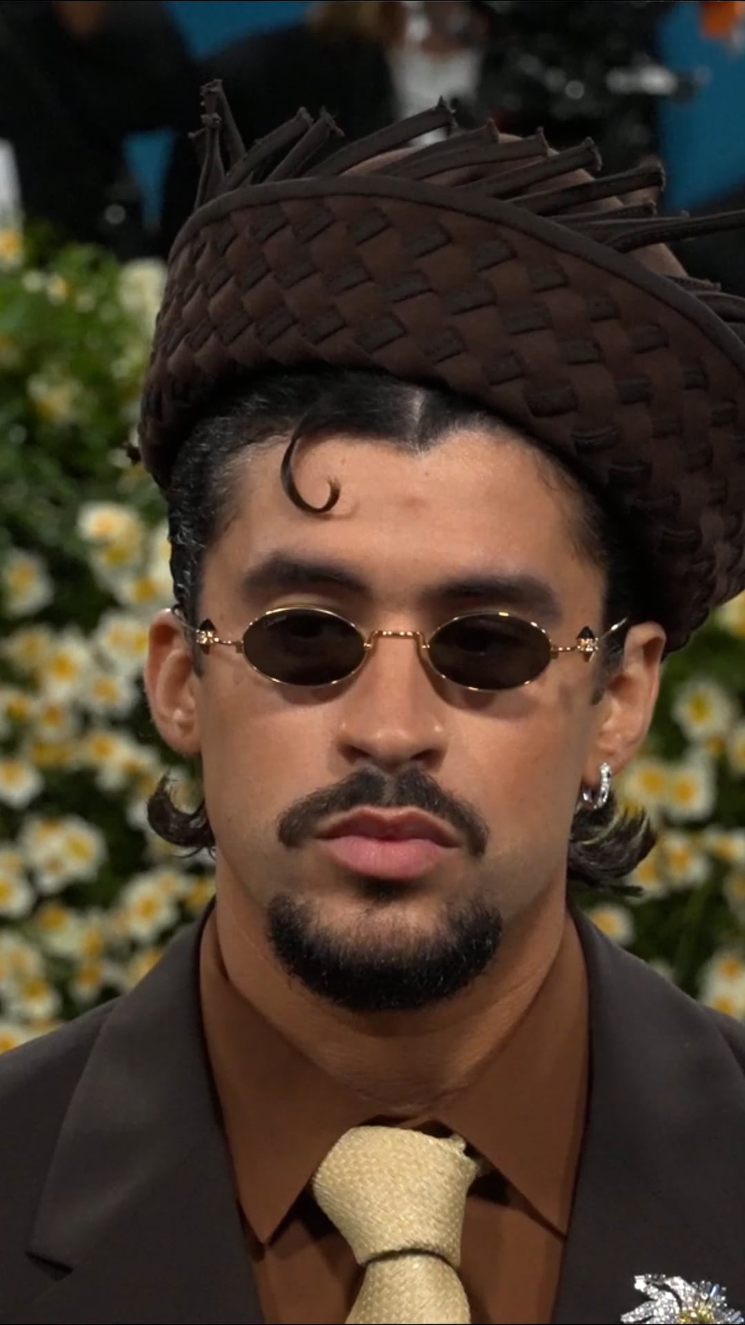 Bad Bunny Ilumina El Super Bowl Con Un Cameo De Lady Gaga Y Una Boda Real...