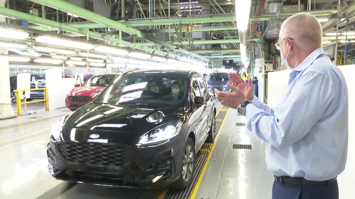 Ford reactiva la producción en su planta de Valencia