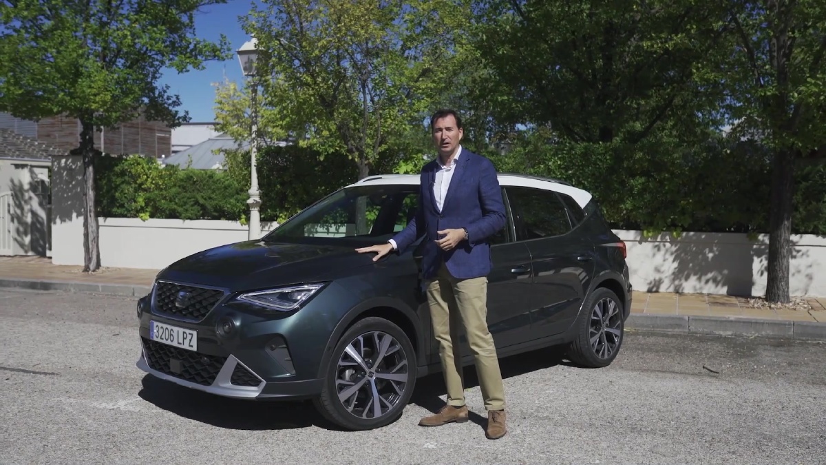 Carlos de Luis presenta el SEAT Arona