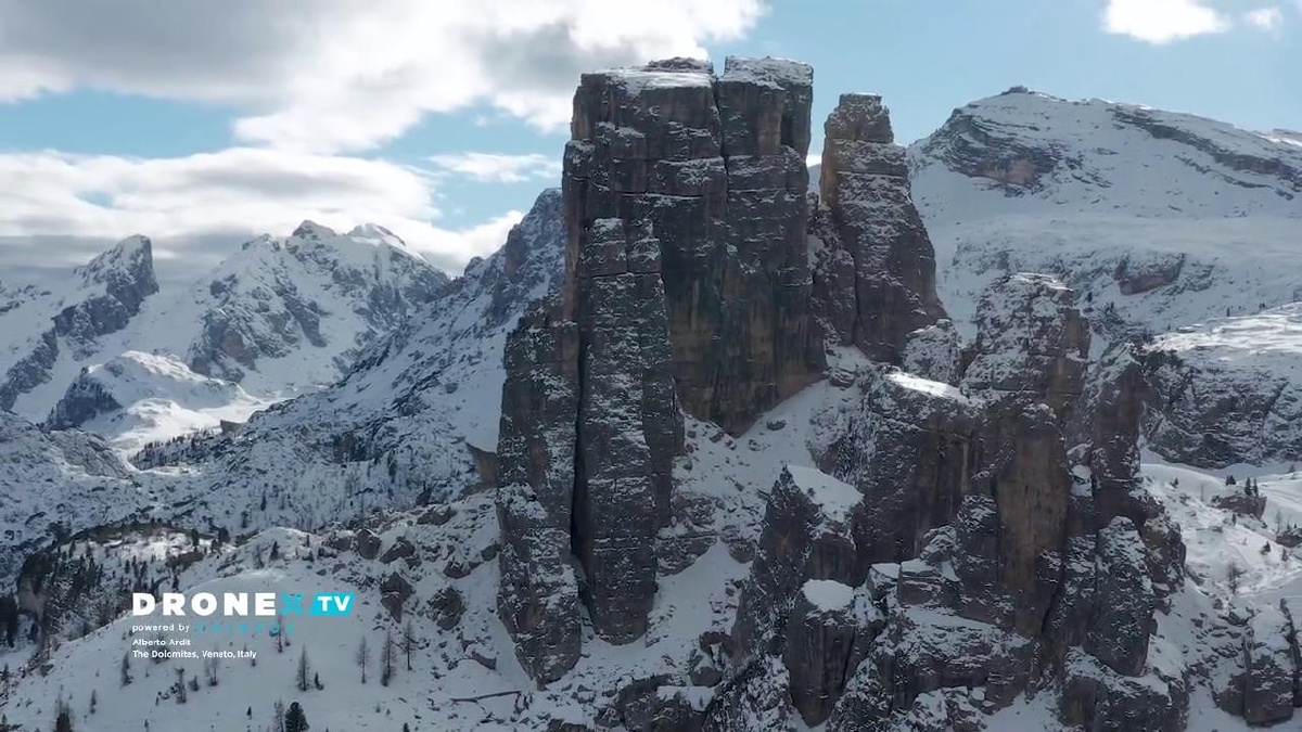 Las Dolomitas italianas captadas por un dron (Parte 3)