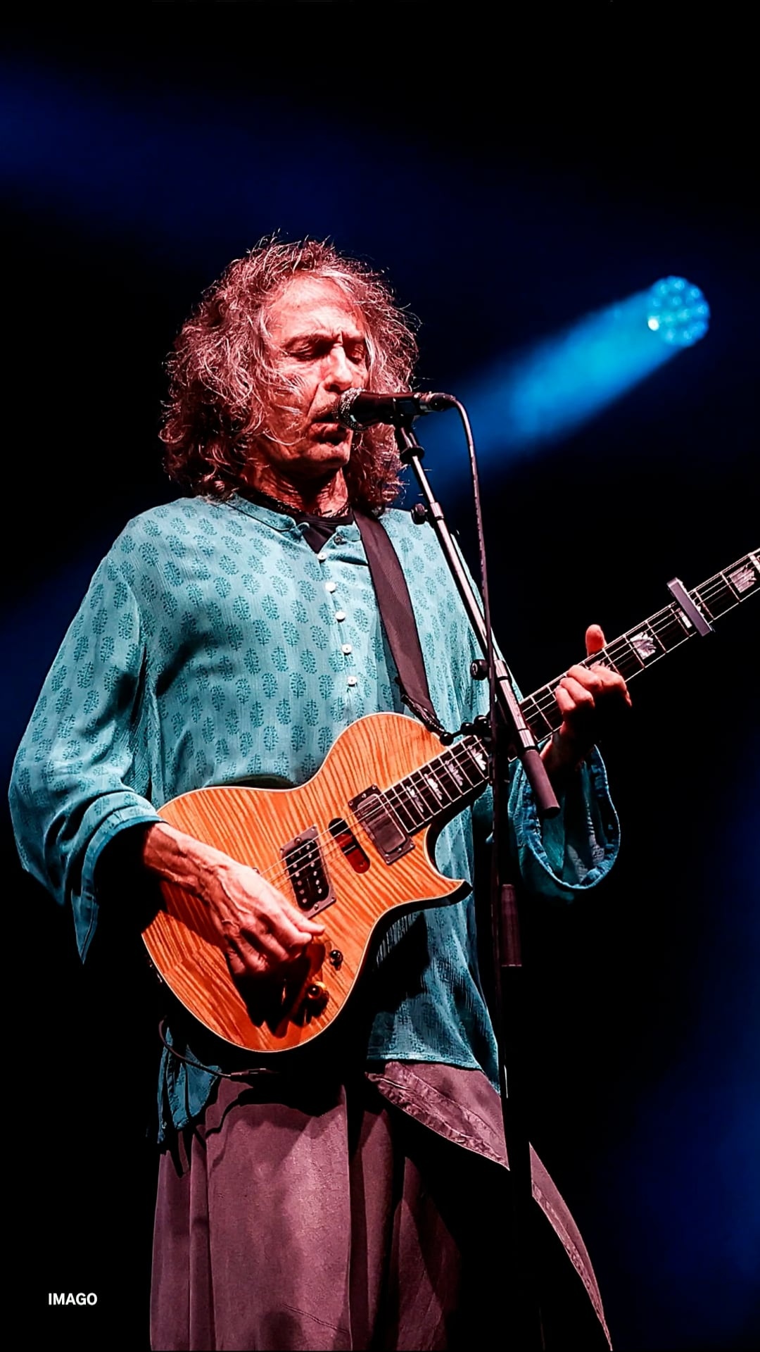 Muere Robe Iniesta, Fundador De Extremoduro A Los 63 Años. ..