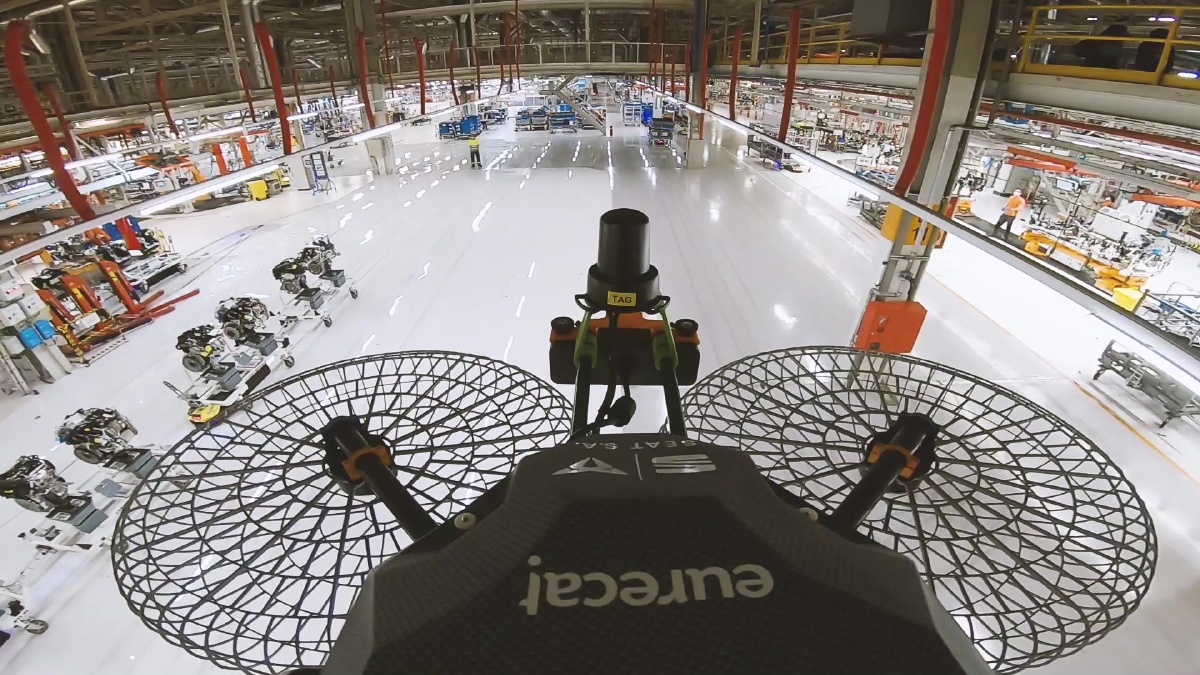 Seat - Drones en la fábrica del futuro