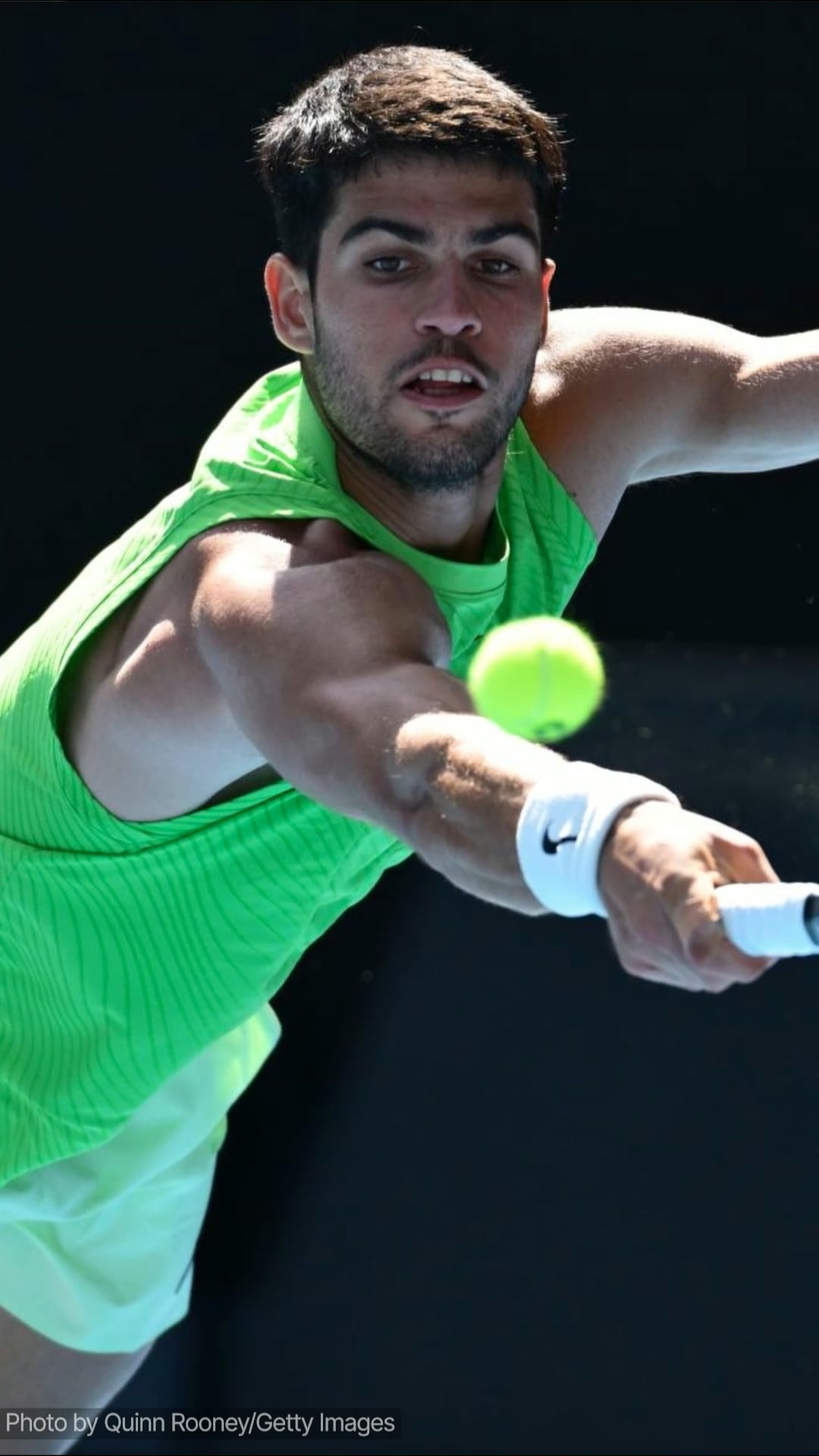 Carlos Alcaraz Fue Obligado A Quitarse El Dispositivo Whoop En El Abierto De Australia...