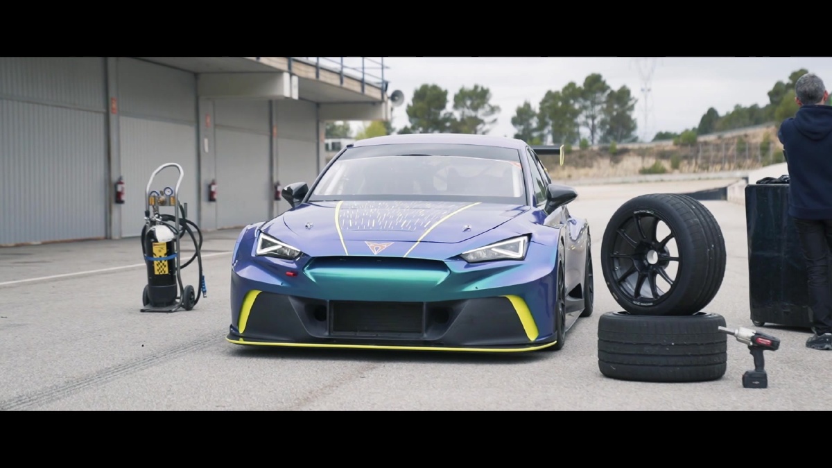 El CUPRA e-Racer, preparado para salir a ganar de nuevo