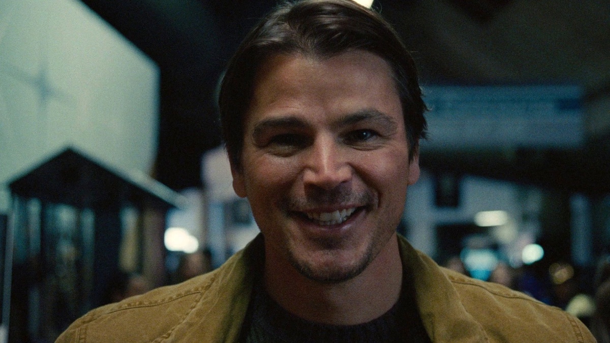 Trap (Latin America Market Trailer 2 Subtitled)