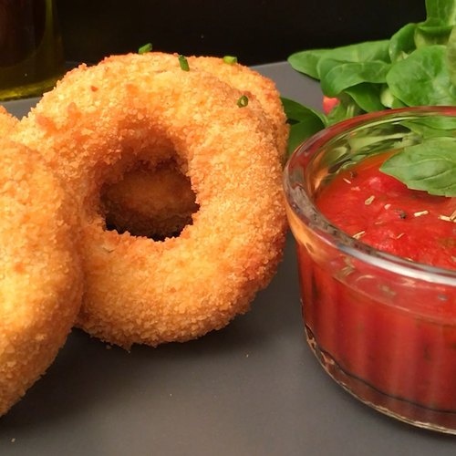 Aros de cebolla con queso