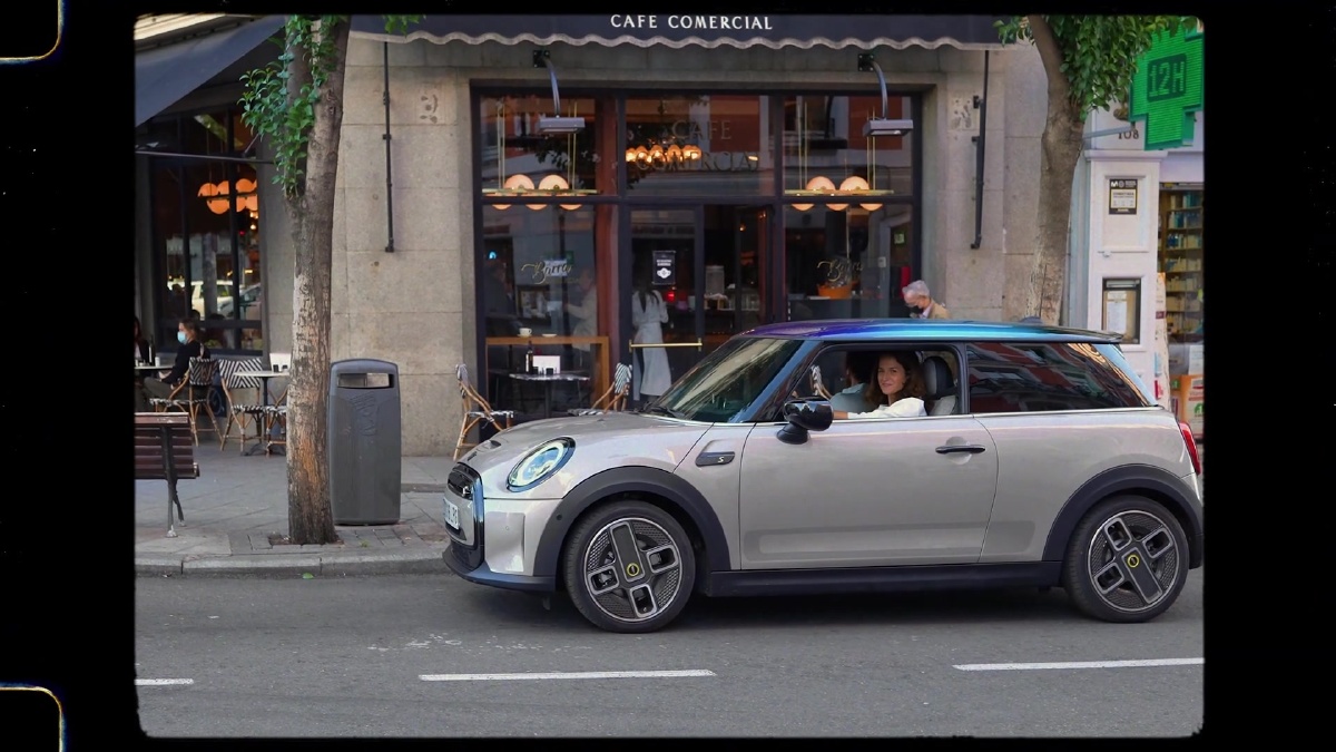 MINI, Manu Campa y el arte de ser libre