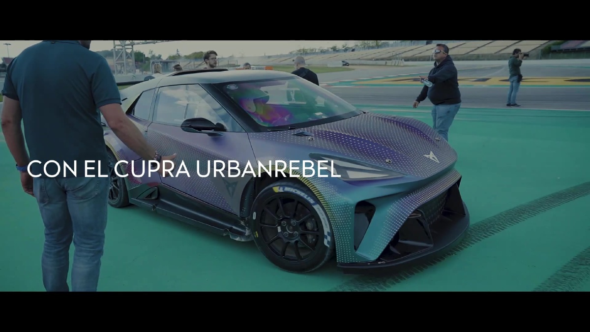 Cómo reaccionan las estrellas del FC Barcelona a un minuto de pura adrenalina