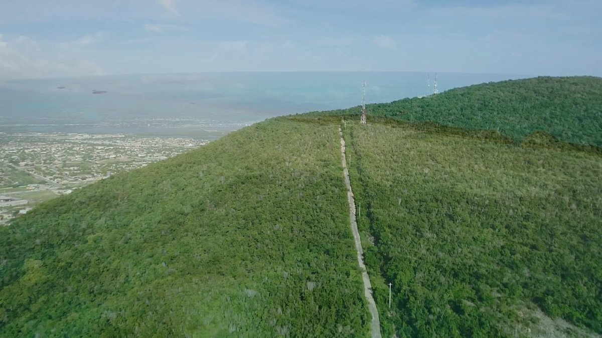 De isla en isla desde arriba: una aventura en una isla del Caribe