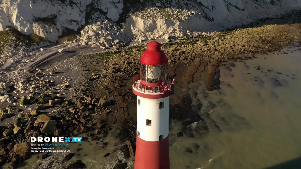 Faros europeos explorados desde el cielo, parte 2